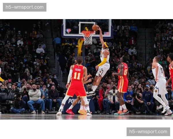 战术板：解析掘金队“约基奇-戈登”空接体系的致命效率